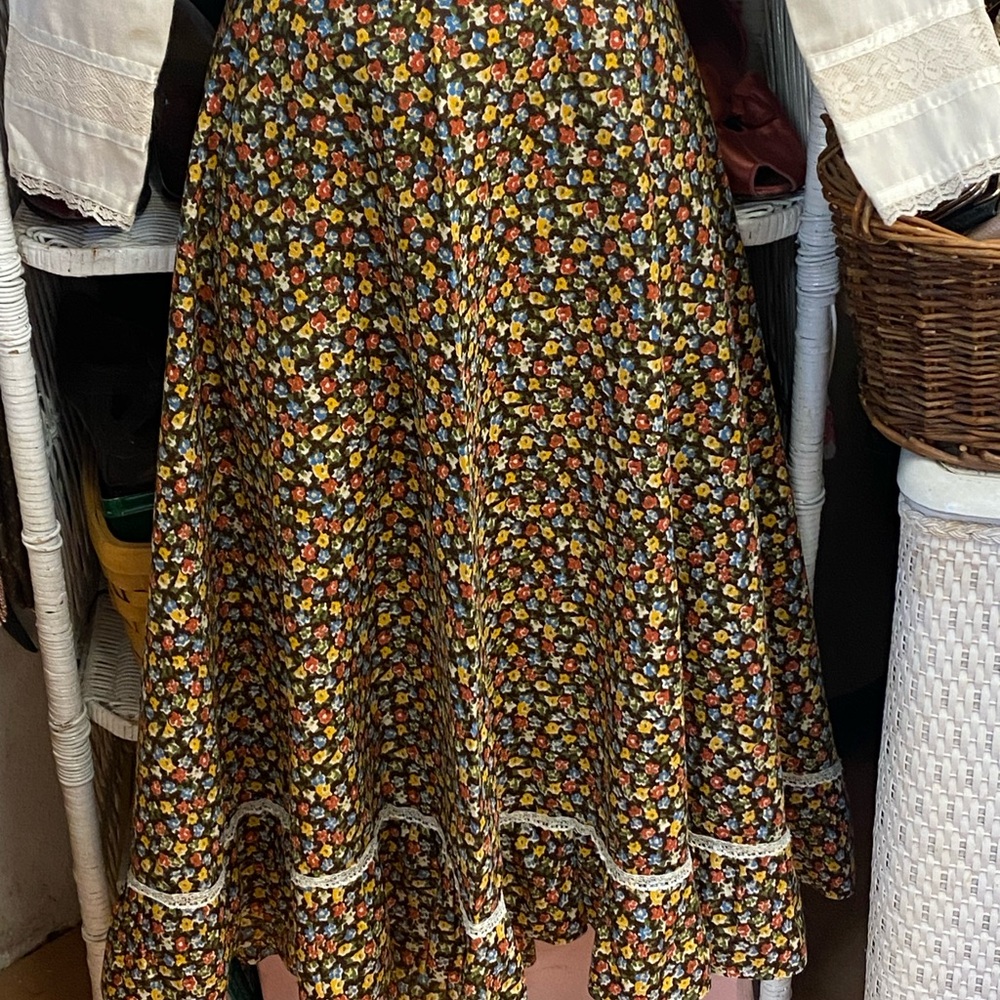 *Vintage 70’s, Gunne sax style, handmade prairie skirt - Picture 6 of 10